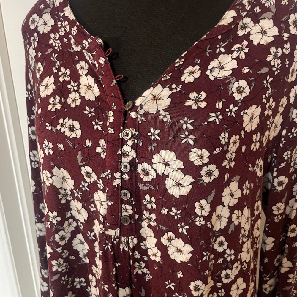 Cute floral top